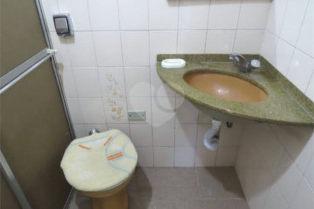 Sobrado à venda com 3 quartos, sendo 1 suíte, em Jabaquara, São Paulo, SP