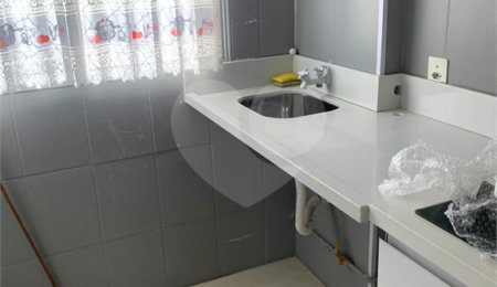 Apartamento à venda com 2 quartos em Bairro das Brotas, Atibaia, SP