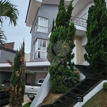 Casa à venda com 4 quartos, sendo 2 suítes,  no condomínio Golden Park Alpha, Sorocaba - SP