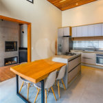 Casa à venda com 3 quartos, sendo 2 suítes, no condomínio Residencial Mont'alcino, Valinhos - SP