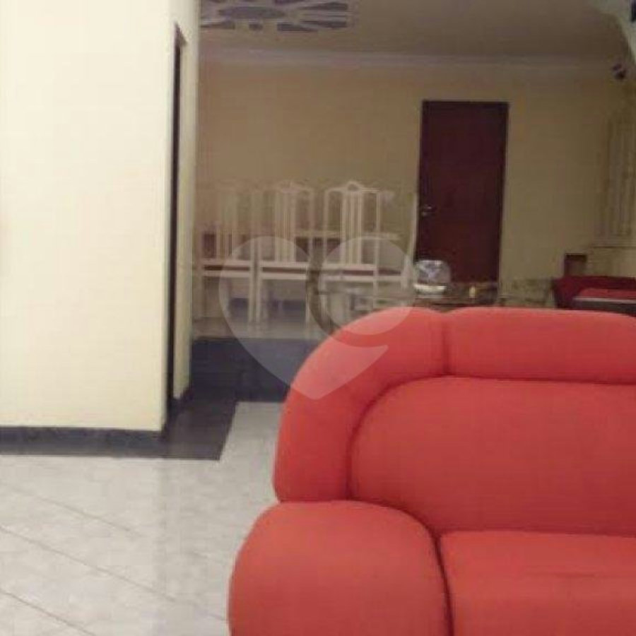Sobrado à venda com 4 quartos, sendo 3 suítes, em Vila Maria Alta, São Paulo, SP