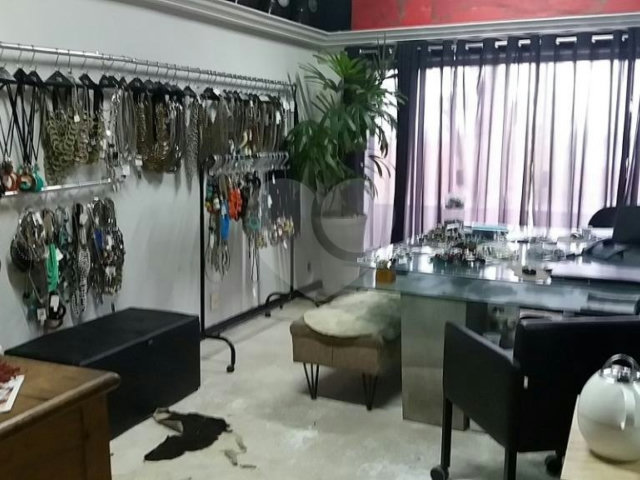 Casa à venda com 3 quartos, sendo 1 suíte,  em Jardim São Bento, São Paulo, SP