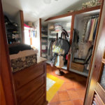 Casa à venda com 9 quartos, sendo 4 suítes, em Condomínio Flamboyant-b, Atibaia, SP