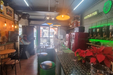 Casa à venda com 3 quartos, sendo 1 suíte, no Centro, Vinhedo, SP
