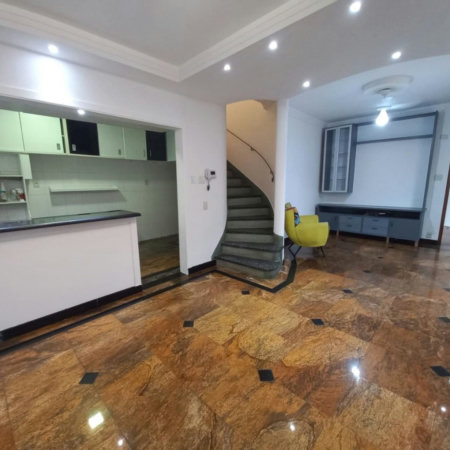 Casa com 3 dormitórios à venda, 150 m² por R$ 960.000,00 - Macuco - Santos/SP