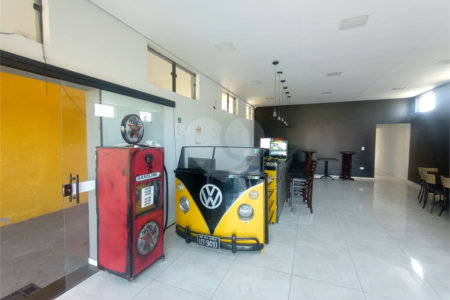 Salão Comercial para alugar em Vila Nastri, Itapetininga, SP