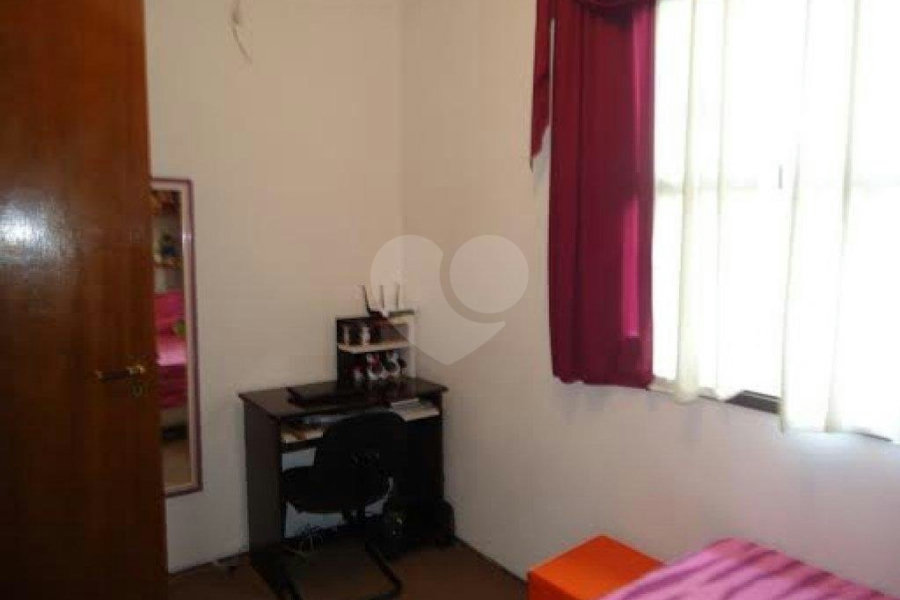 Sobrado à venda com 3 quartos, sendo 1 suíte,  em Jardim Franca, São Paulo, SP