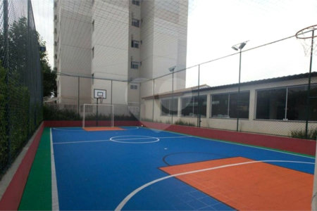 Apartamento à venda com 3 quartos, sendo 1 suíte,  em Vila Carrão, São Paulo, SP
