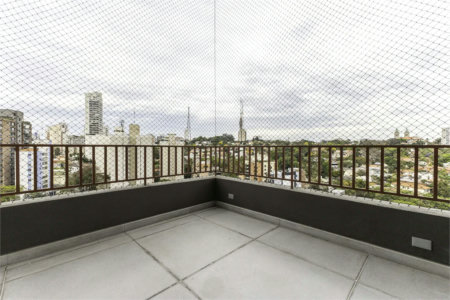 Apartamento à venda com 3 suítes em Jardim das Bandeiras, São Paulo, SP