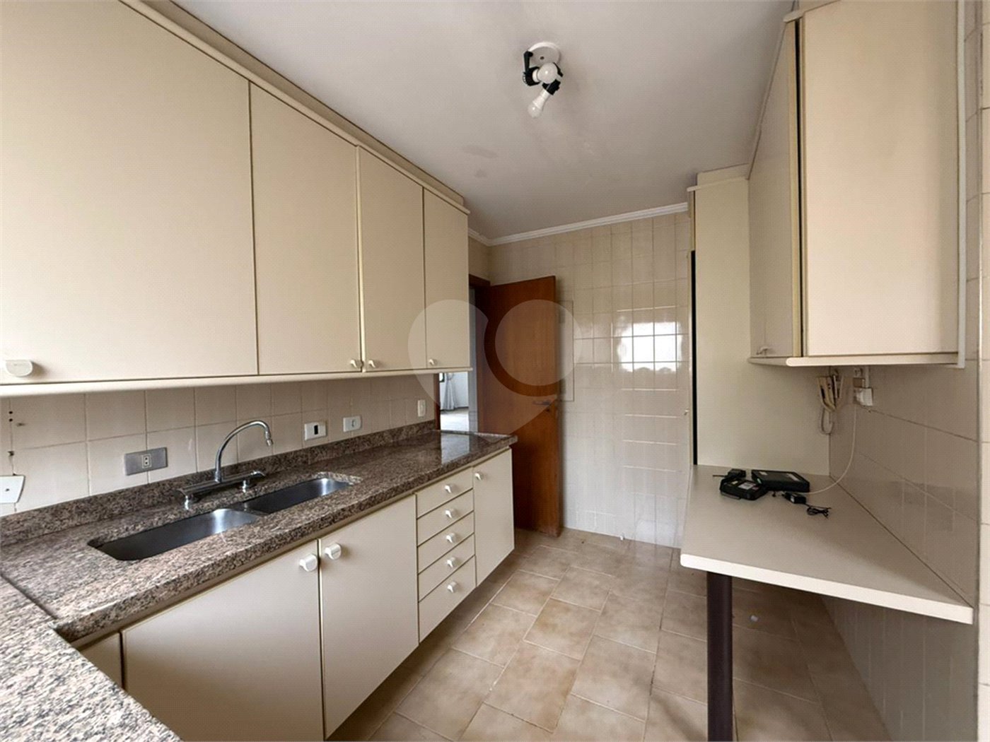 Apartamento à venda com 3 quartos, sendo 1 suíte, em Jardim Paulista, São Paulo, SP