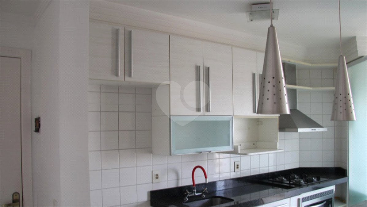 Apartamento à venda com 2 quartos, sendo 1 suíte,  em Vila Endres, Guarulhos, SP