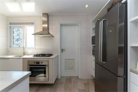 Apartamento à venda com 3 quartos, sendo 2 suítes, em Água Branca, São Paulo, SP