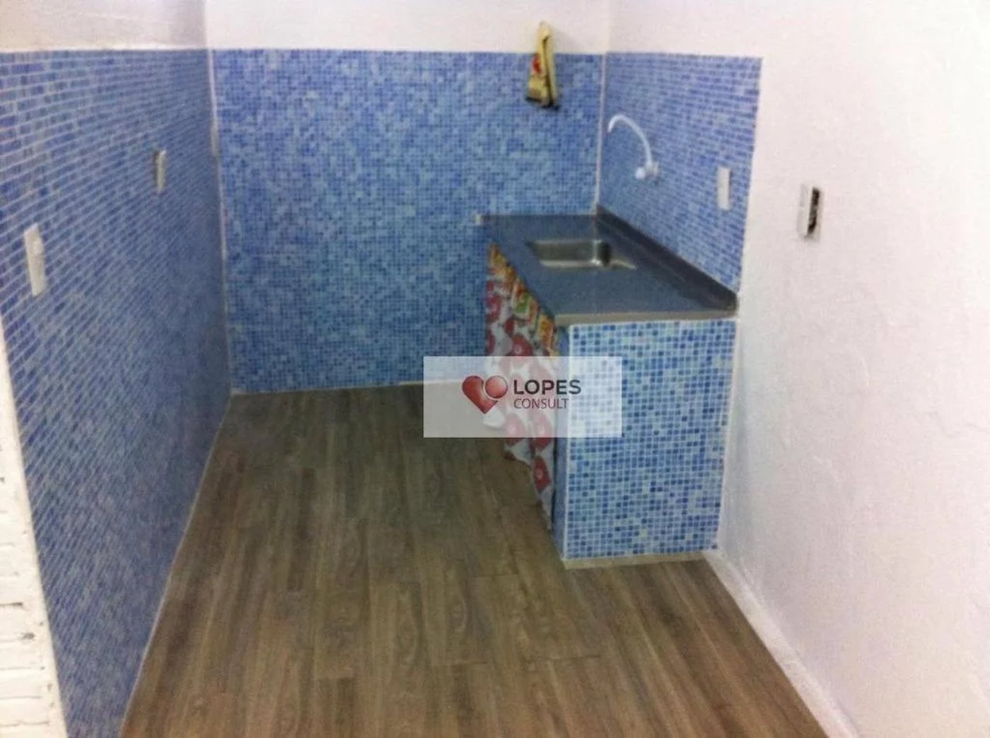 Sobrado à venda com 3 quartos, sendo 1 suíte,  em Jardim das Palmas, São Paulo, SP