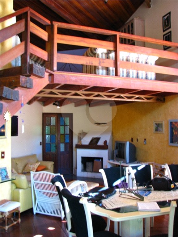 Sítio à venda com 3 quartos, sendo 1 suíte,  em Caputera, Mogi das Cruzes, SP