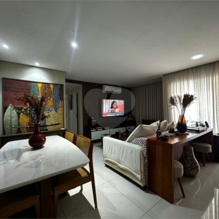 Apartamento à venda com 3 quartos, sendo 1 suíte, em Parque Reboucas, São Paulo, SP
