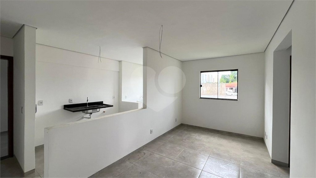 Apartamento à venda com 2 quartos em Alvorada, Cuiabá, MT