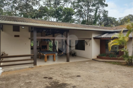 Casa Térrea à venda com 3 quartos, sendo 1 suíte,  em Taiaçupeba, Mogi das Cruzes, SP