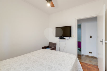 Casa de Vila à venda com 3 quartos, sendo 1 suíte, em Granja Julieta, São Paulo, SP
