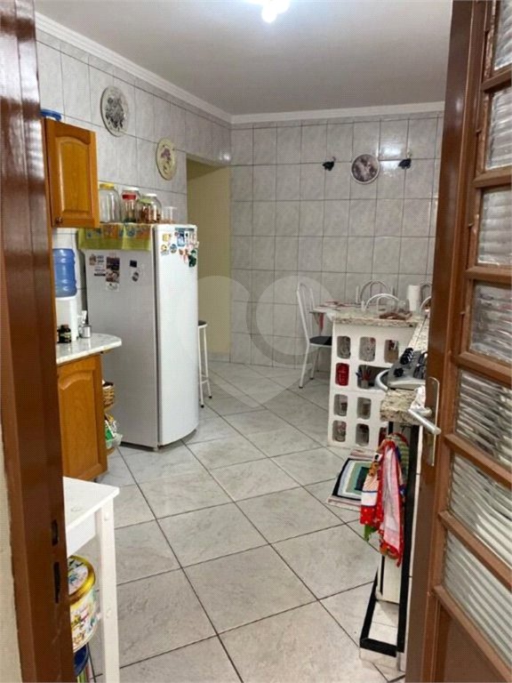 Casa de Vila à venda com 2 quartos, sendo 1 suíte, em Jardim Karolyne, Votorantim, SP