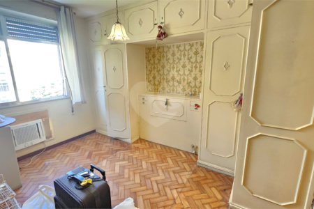 Apartamento à venda com 3 quartos, sendo 1 suíte, em Leblon, Rio de Janeiro, RJ