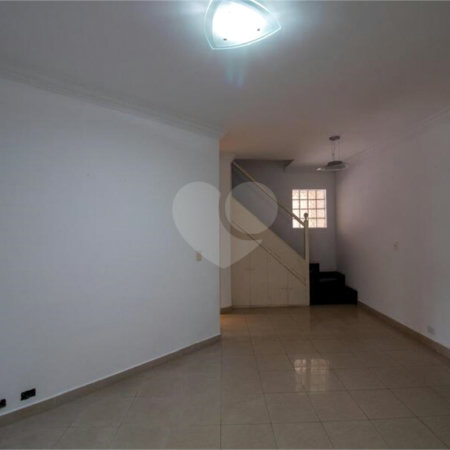 Casa à venda com 3 quartos, sendo 1 suíte, em Jardim Ester, São Paulo, SP