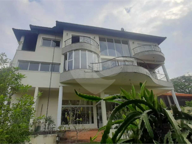 Condomínio à venda com 3 suítes em Caraguatá, Mairiporã, SP