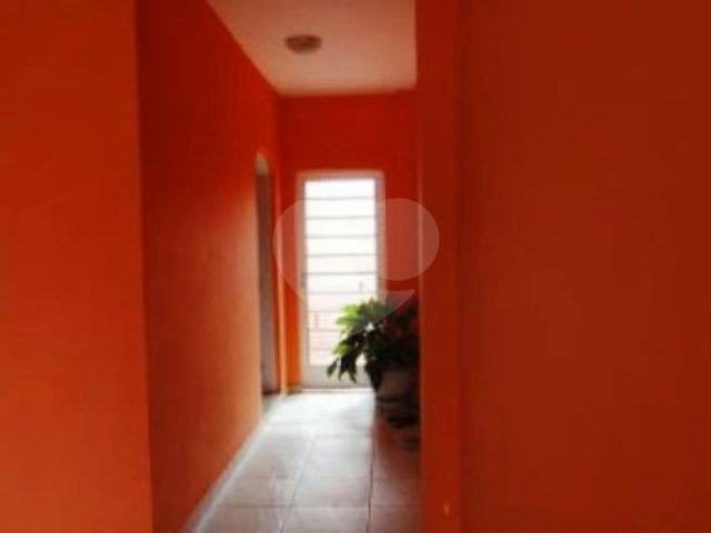 Sobrado à venda com 3 quartos, sendo 1 suíte, em Vila das Palmeiras, Guarulhos, SP