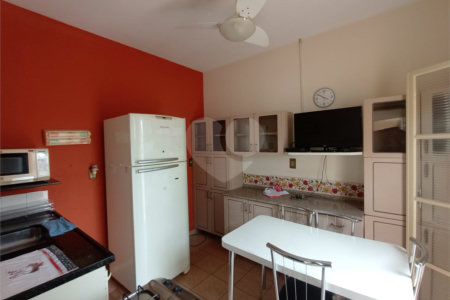 Casa à venda com 4 quartos, sendo 3 suítes,  no Centro, Itapetininga, SP