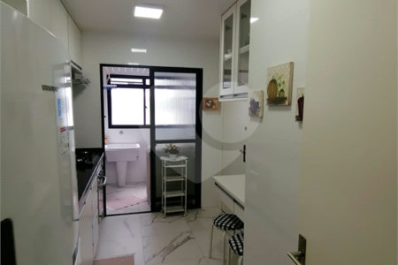 Apartamento à venda com 2 quartos, sendo 1 suíte, em Vila Mariana, São Paulo, SP