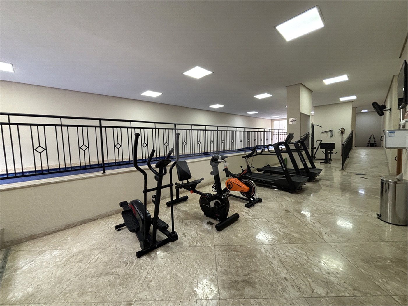 Apartamento à venda com 3 quartos, sendo 2 suítes, em Santana, São Paulo, SP