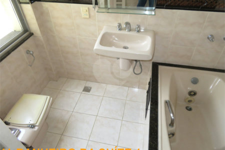 Apartamento à venda com 4 quartos, sendo 2 suítes,  em Tijuca, Rio de Janeiro, RJ