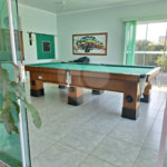 Casa à venda com 4 suítes no condomínio Bougainville, Peruíbe - SP