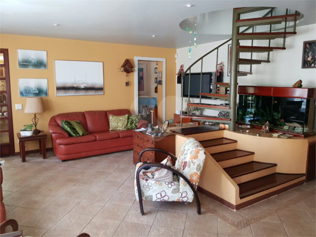 Casa à venda com 3 quartos, sendo 1 suíte,  em Santana, São Paulo, SP