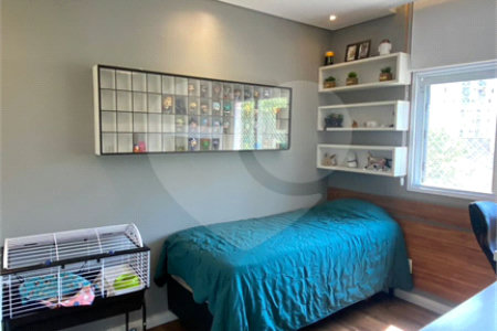 Apartamento à venda com 3 quartos, sendo 1 suíte, em Vila Andrade, São Paulo, SP
