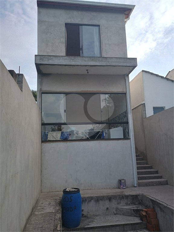 Casa à venda com 2 quartos, sendo 1 suíte, em Jardim Casa Branca, Suzano, SP