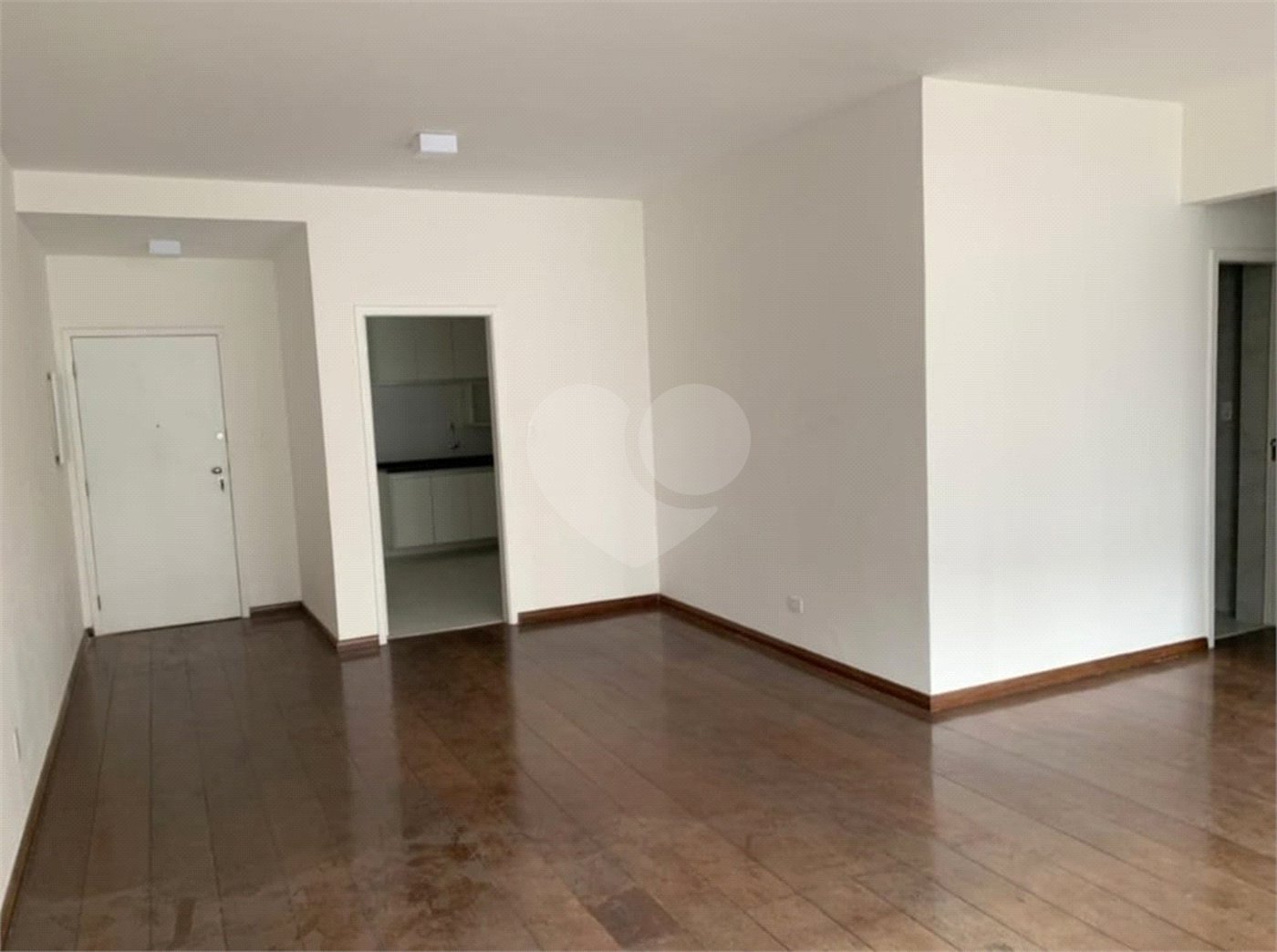 Apartamento à venda com 3 quartos, sendo 1 suíte, em Jardim Paulista, São Paulo, SP