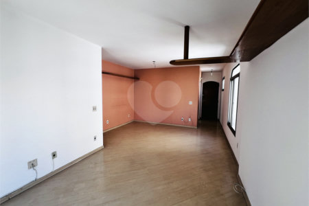 Apartamento à venda com 3 quartos, sendo 1 suíte, em Santa Cecília, São Paulo, SP