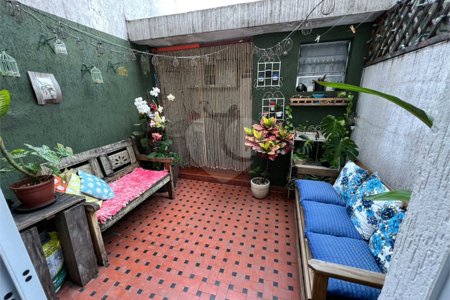 Sobrado à venda com 2 quartos em Tremembé, São Paulo, SP