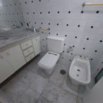 Apartamento Residencial à venda, Pitangueiras, Guarujá - AP0136.