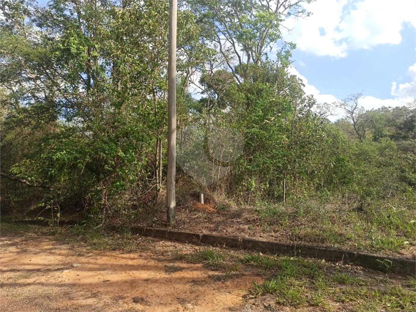 Terreno à venda no condomínio Estancia Santa Maria, Atibaia - SP