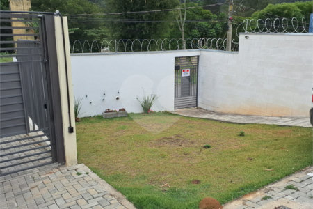 Casa à venda com 2 quartos no condomínio Residencial Cristal Lll, Mogi das Cruzes - SP