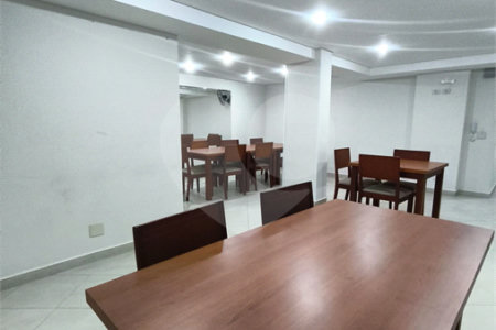 Apartamento à venda com 2 quartos em Vila Guilhermina, São Paulo, SP