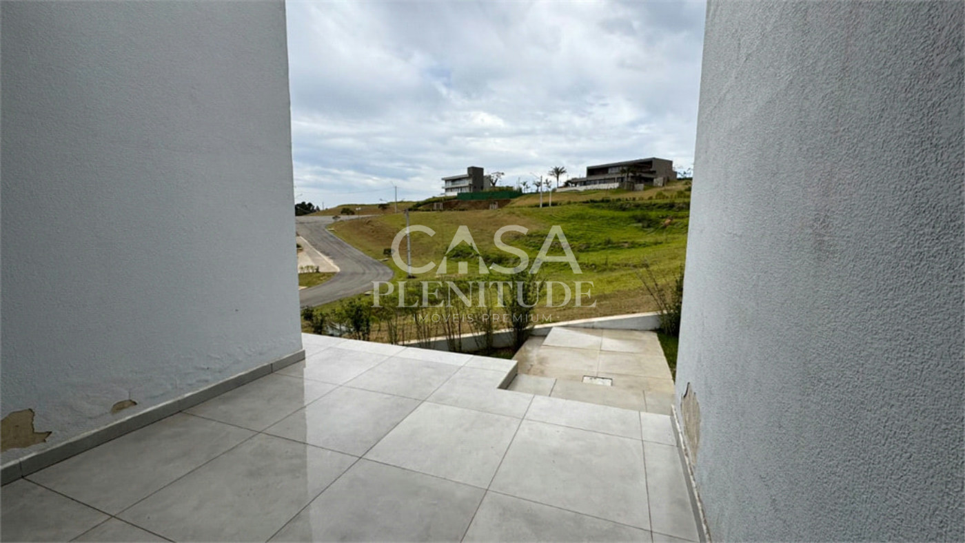 Casa em condomínio à venda ou para alugar com 5 quartos, sendo 3 suítes, no Centro, Piedade, SP