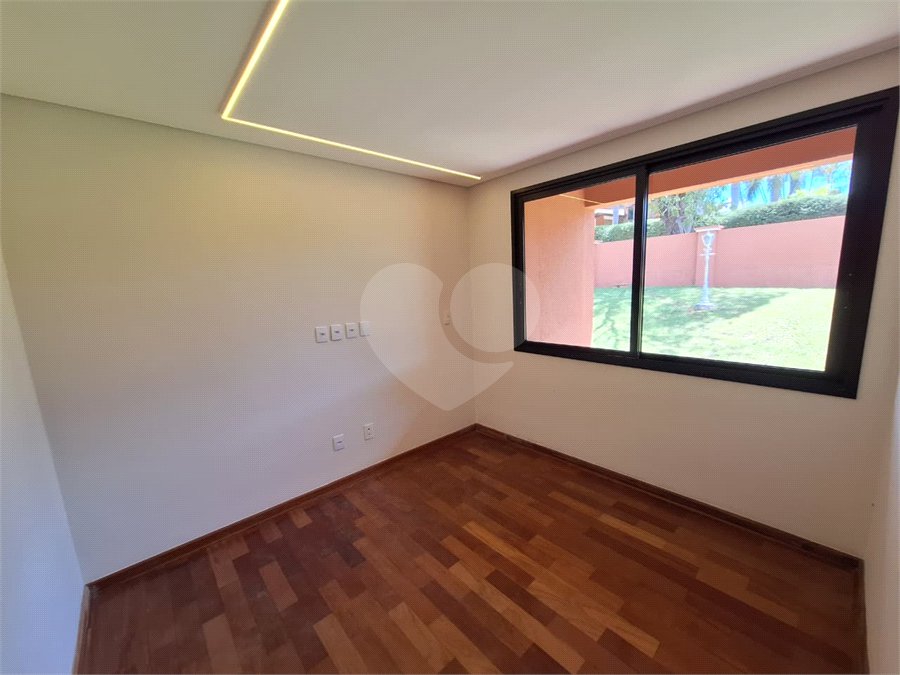Casa para alugar com 5 quartos, sendo 3 suítes,  no condomínio Chacara Santa Maria, Votorantim - SP