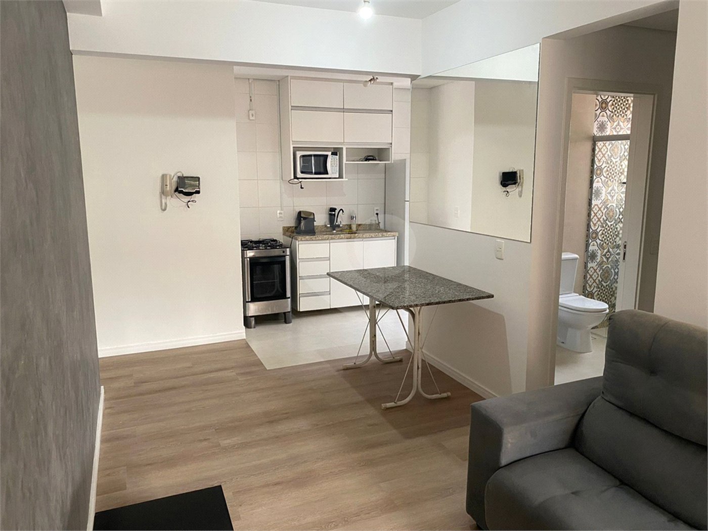 Apartamento à venda com 2 quartos, sendo 1 suíte, em Parque Residencial Nove de Julho, Jundiaí, SP