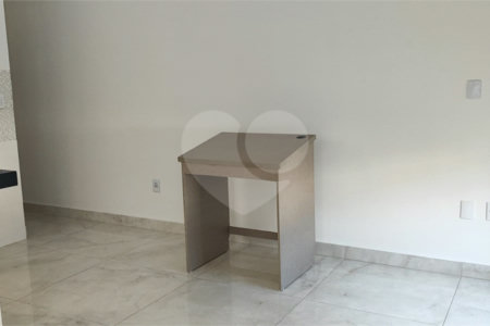 Casa Térrea à venda com 2 quartos, sendo 1 suíte,  em Jardim Residencial Veneza, Indaiatuba, SP