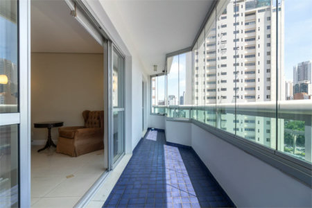 Apartamento à venda com 4 quartos, sendo 3 suítes, em Brooklin Paulista, São Paulo, SP