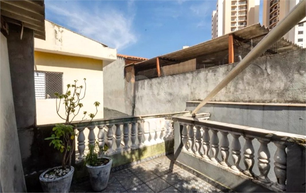 Casa à venda com 5 quartos, sendo 1 suíte, em Vila Rosália, Guarulhos, SP