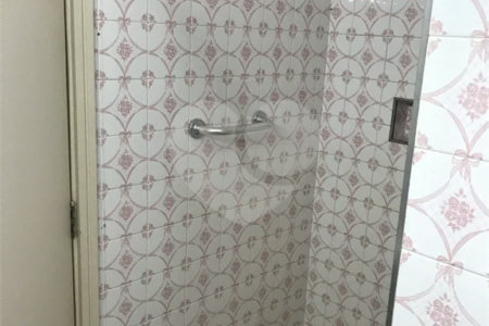 Sobrado à venda com 5 quartos, sendo 1 suíte, em Jardim São Bento, São Paulo, SP
