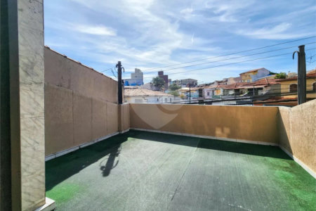 Sobrado à venda com 3 quartos, sendo 1 suíte, em Nova Petrópolis, São Bernardo do Campo, SP